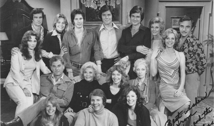 B&W pic of old Y&R family