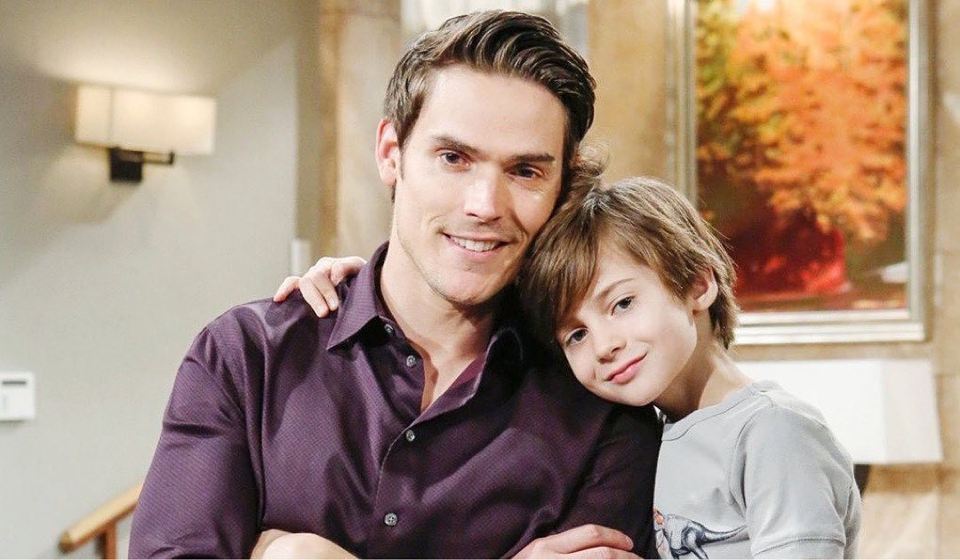 Mark Grossman and Judah Mackey from Y&R in a frame together.