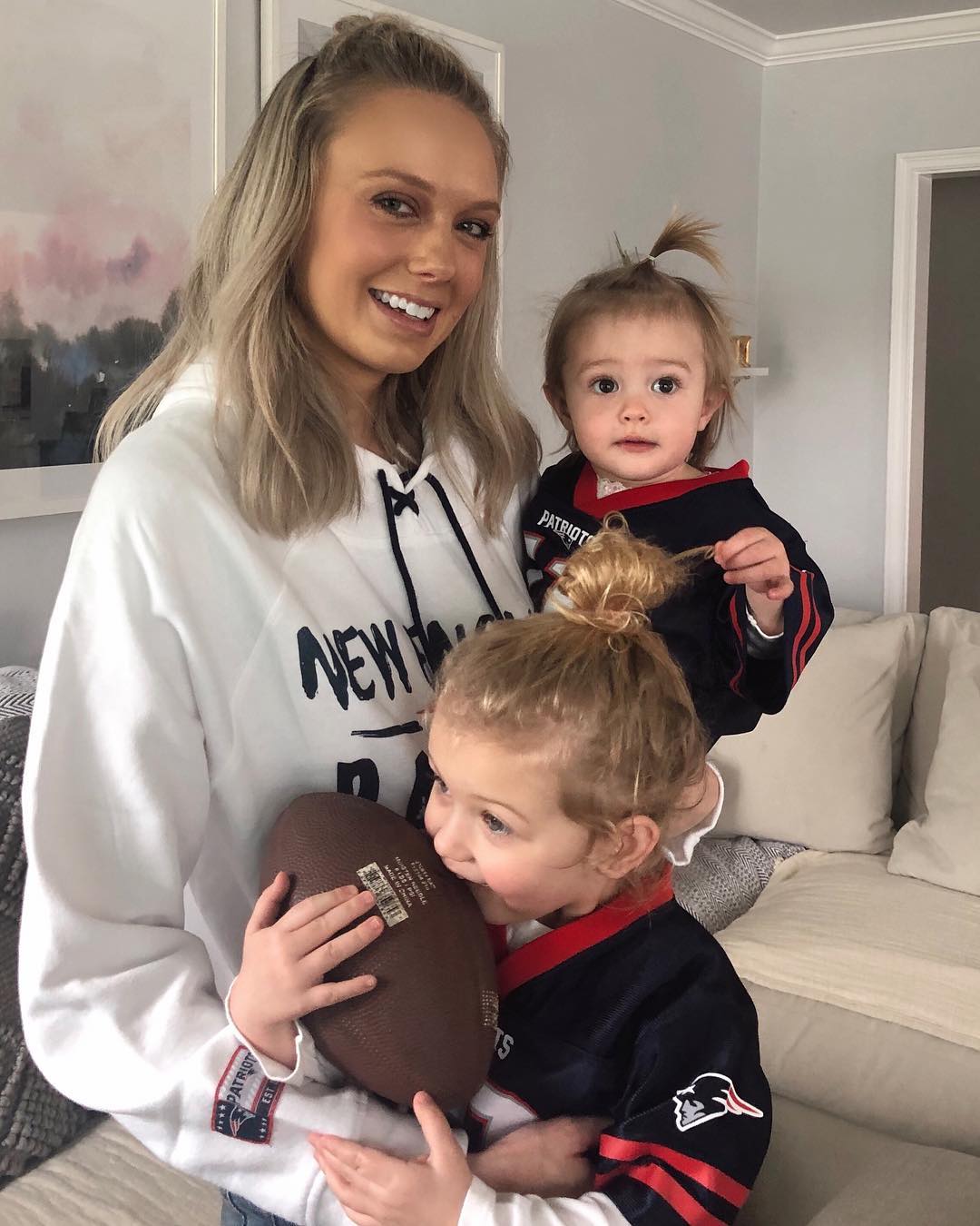 Melissa Ordway with daughters Olivia Christine and Sophie Jolie